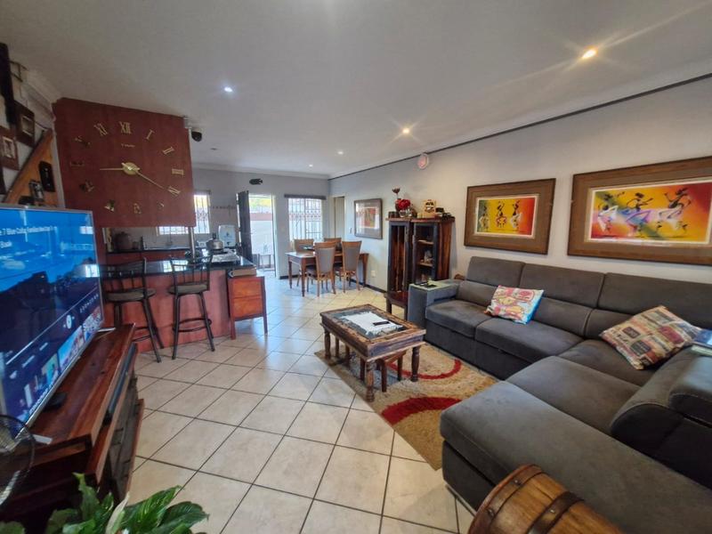 2 Bedroom Property for Sale in Annlin Gauteng