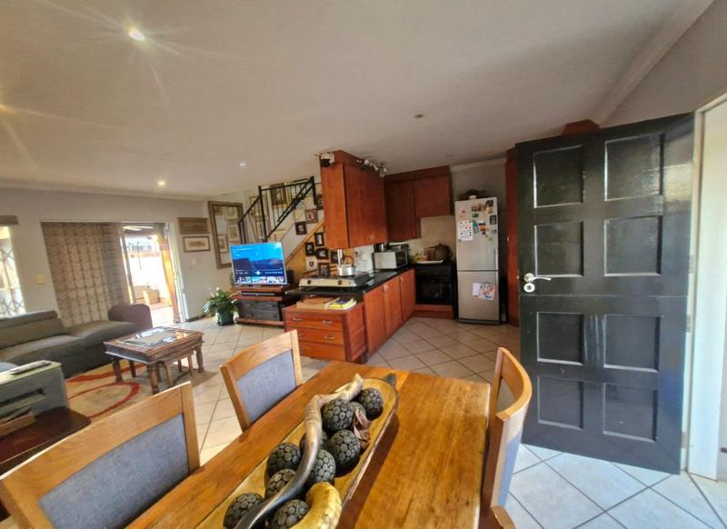 2 Bedroom Property for Sale in Annlin Gauteng