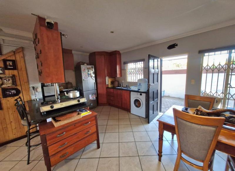 2 Bedroom Property for Sale in Annlin Gauteng