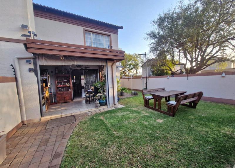 2 Bedroom Property for Sale in Annlin Gauteng