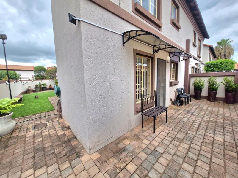 2 Bedroom Property for Sale in Annlin Gauteng