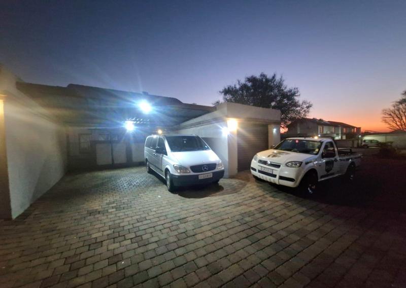 2 Bedroom Property for Sale in Annlin Gauteng
