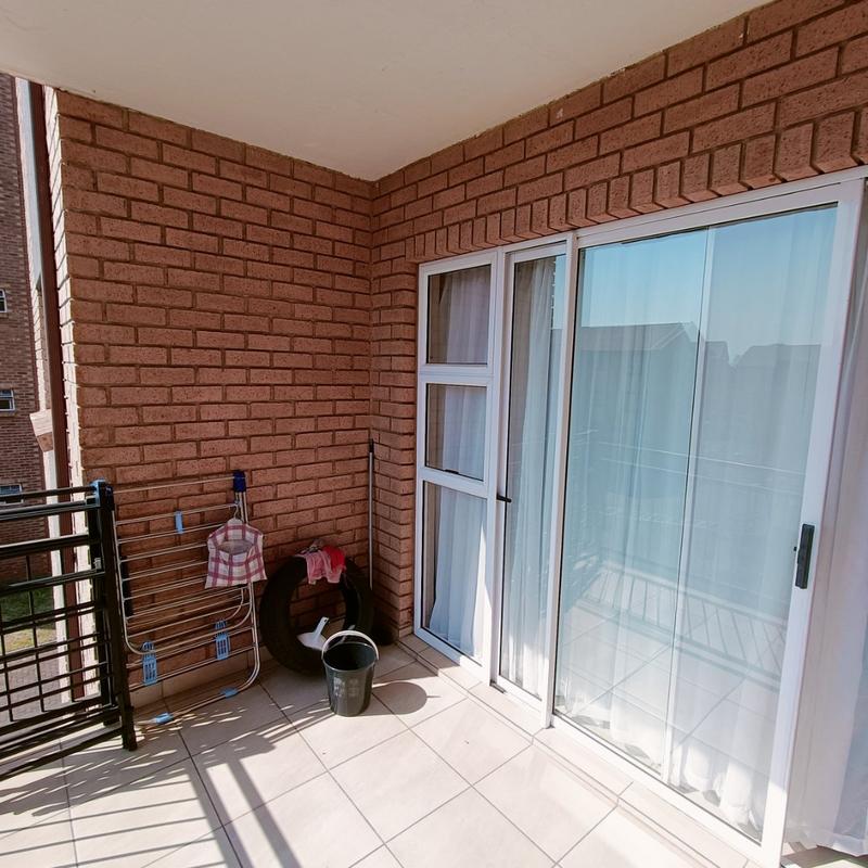 2 Bedroom Property for Sale in Annlin-wes Gauteng