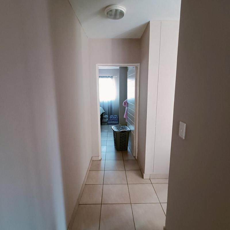 2 Bedroom Property for Sale in Annlin-wes Gauteng