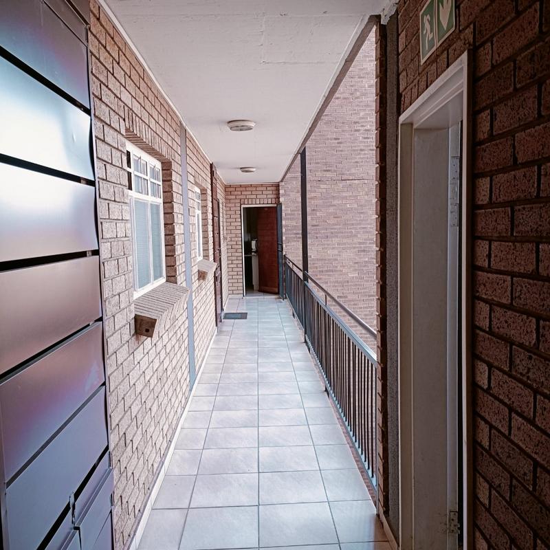 2 Bedroom Property for Sale in Annlin-wes Gauteng