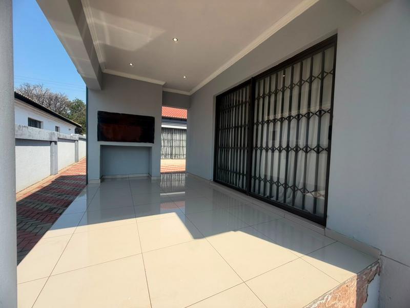4 Bedroom Property for Sale in Clarina Gauteng