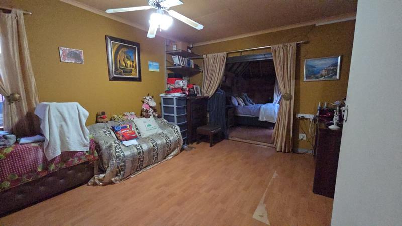 4 Bedroom Property for Sale in Karenpark Gauteng