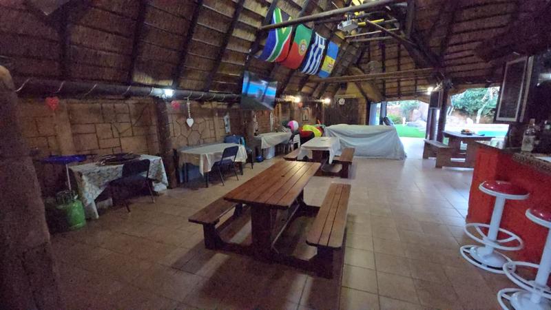 4 Bedroom Property for Sale in Karenpark Gauteng