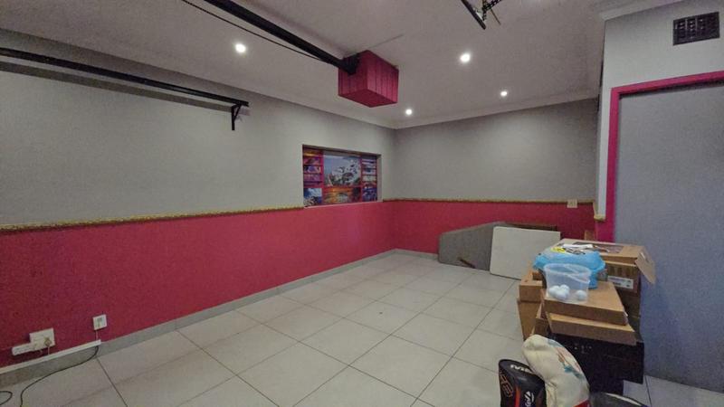 4 Bedroom Property for Sale in Karenpark Gauteng
