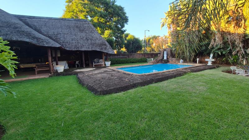 4 Bedroom Property for Sale in Karenpark Gauteng