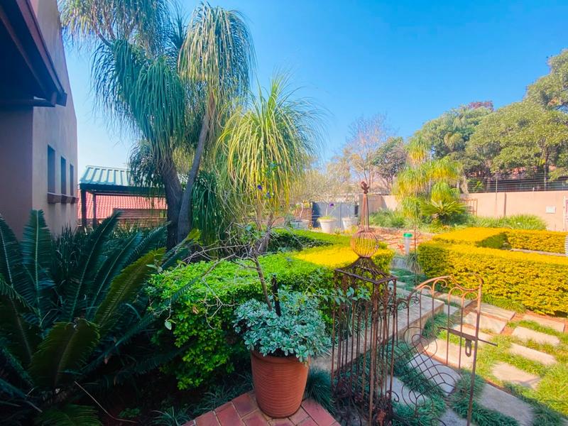 4 Bedroom Property for Sale in Ninapark Gauteng
