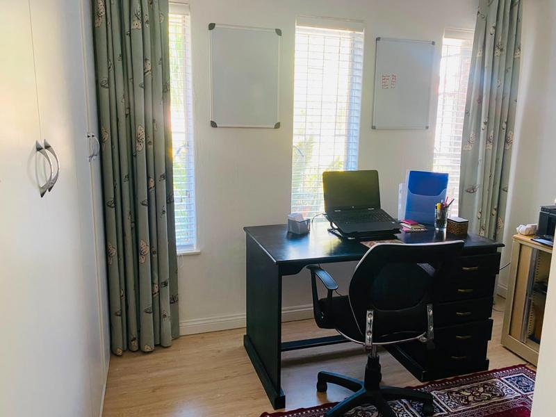 4 Bedroom Property for Sale in Ninapark Gauteng
