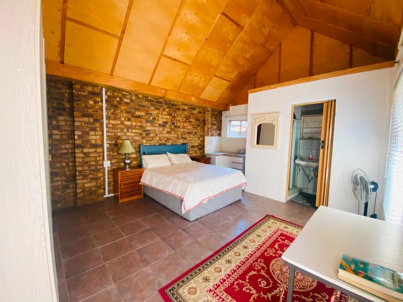 4 Bedroom Property for Sale in Ninapark Gauteng