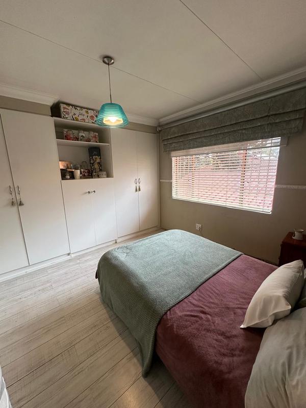 4 Bedroom Property for Sale in Ninapark Gauteng