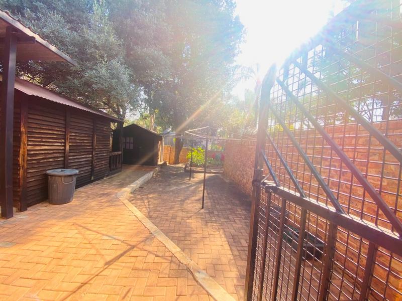 4 Bedroom Property for Sale in Ninapark Gauteng