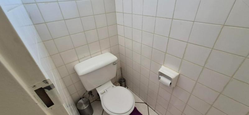 2 Bedroom Property for Sale in Pretoria North Gauteng