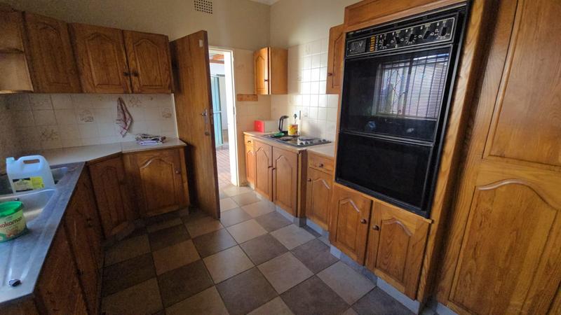 4 Bedroom Property for Sale in Sinoville Gauteng