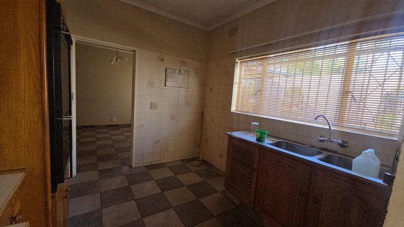 4 Bedroom Property for Sale in Sinoville Gauteng