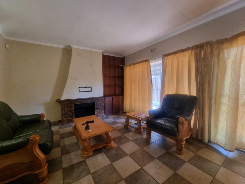 4 Bedroom Property for Sale in Sinoville Gauteng