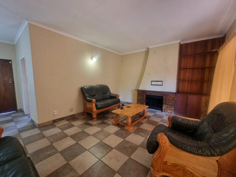 4 Bedroom Property for Sale in Sinoville Gauteng