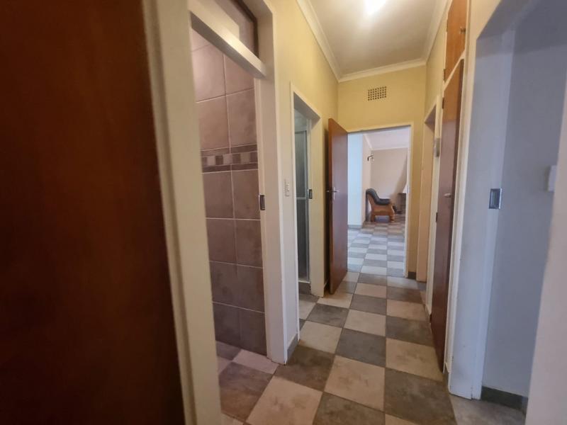 4 Bedroom Property for Sale in Sinoville Gauteng