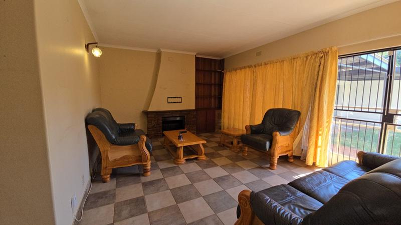 4 Bedroom Property for Sale in Sinoville Gauteng