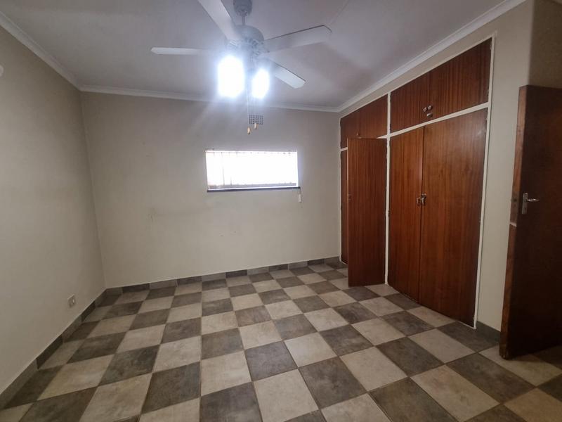 4 Bedroom Property for Sale in Sinoville Gauteng