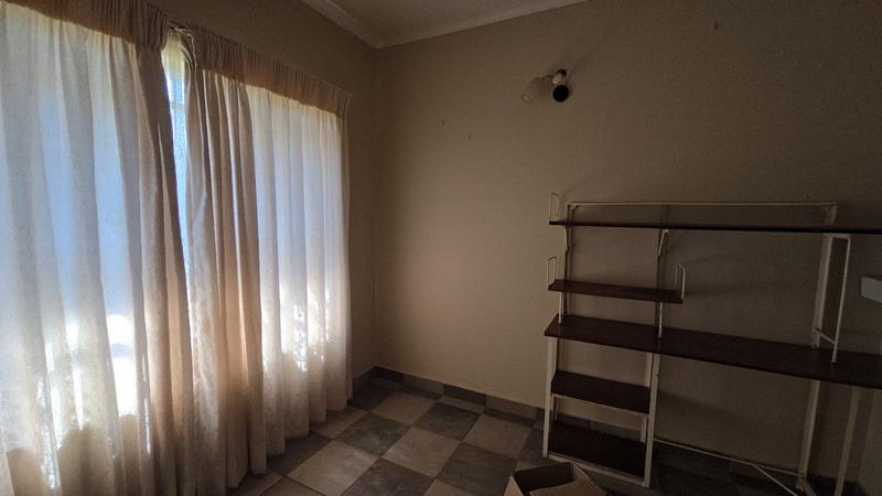 4 Bedroom Property for Sale in Sinoville Gauteng