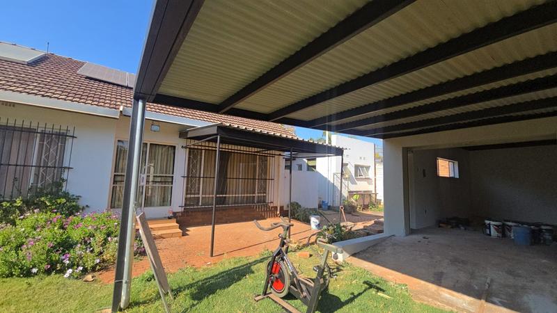 4 Bedroom Property for Sale in Sinoville Gauteng