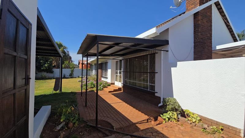 4 Bedroom Property for Sale in Sinoville Gauteng