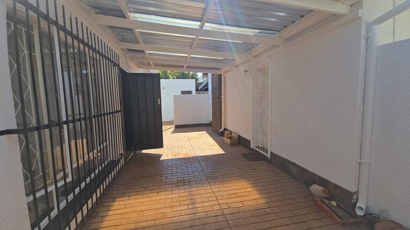 4 Bedroom Property for Sale in Sinoville Gauteng