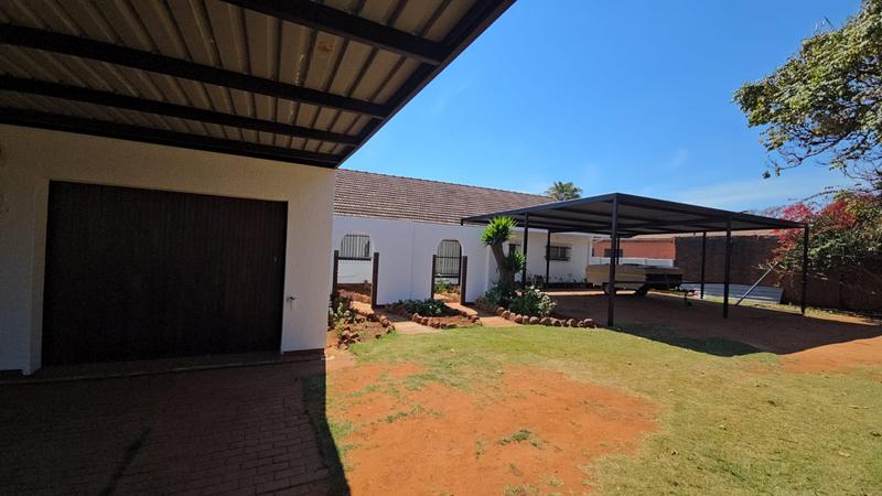 4 Bedroom Property for Sale in Sinoville Gauteng