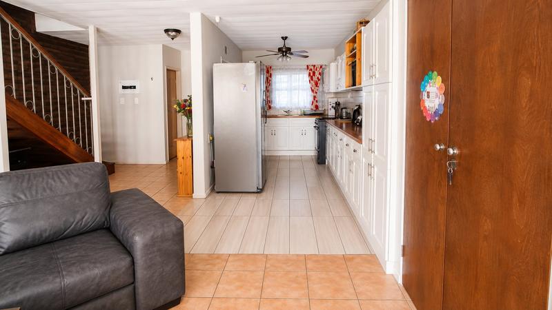 3 Bedroom Property for Sale in Sinoville Gauteng