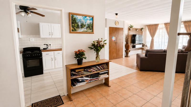 3 Bedroom Property for Sale in Sinoville Gauteng