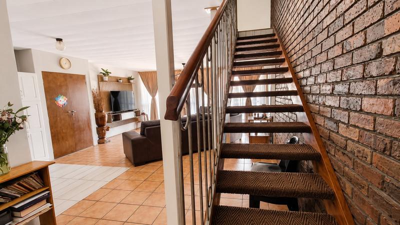 3 Bedroom Property for Sale in Sinoville Gauteng