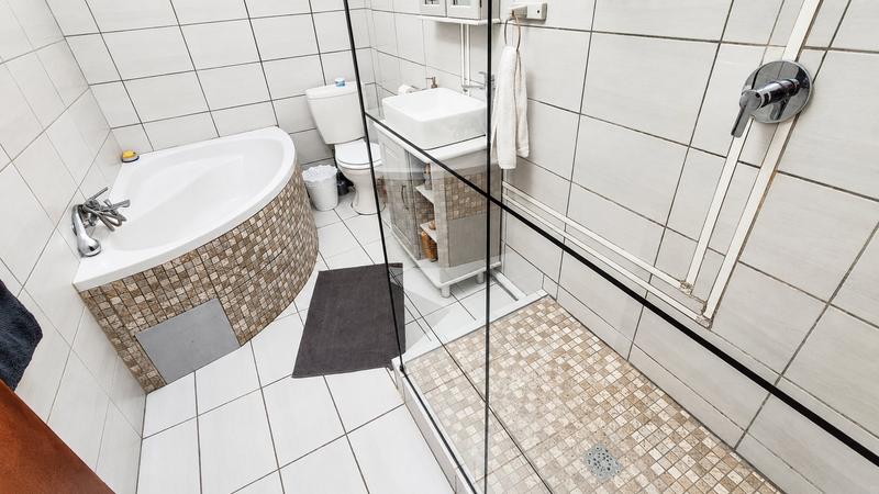 3 Bedroom Property for Sale in Sinoville Gauteng