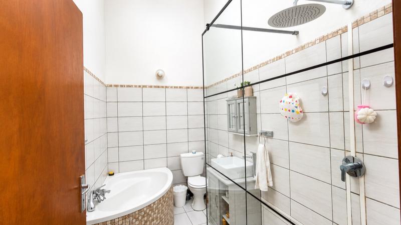 3 Bedroom Property for Sale in Sinoville Gauteng