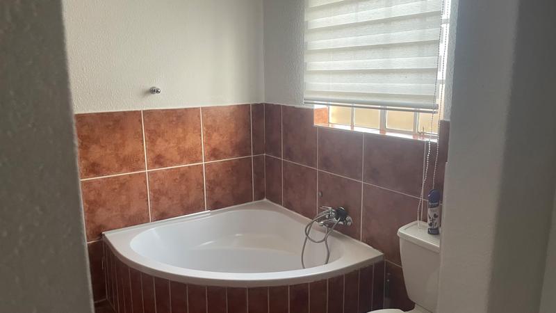 To Let 3 Bedroom Property for Rent in Celtisdal Gauteng