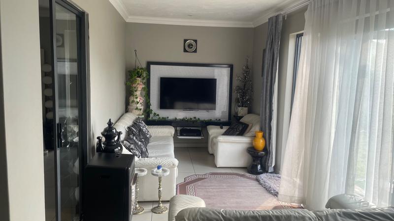 4 Bedroom Property for Sale in Eldo Village Estate Gauteng