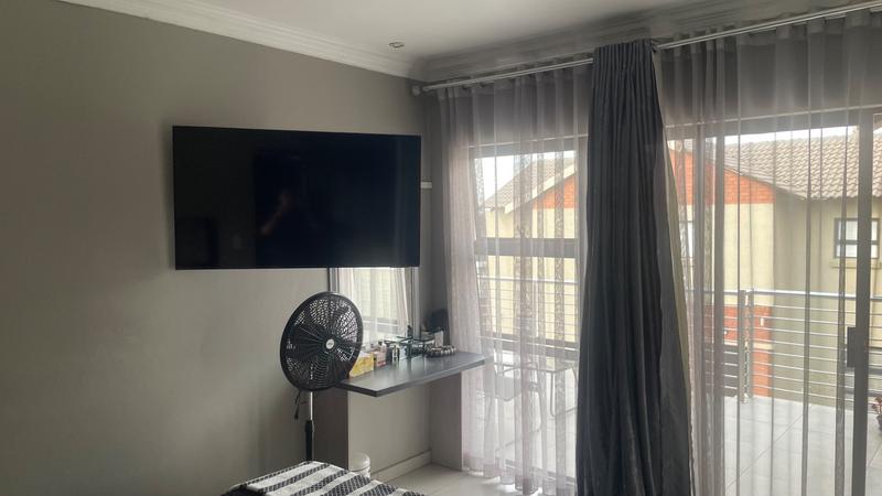 4 Bedroom Property for Sale in Eldo Village Estate Gauteng