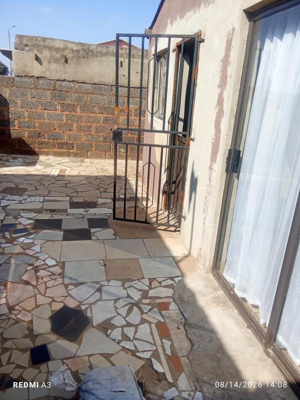2 Bedroom Property for Sale in Palm Ridge Gauteng
