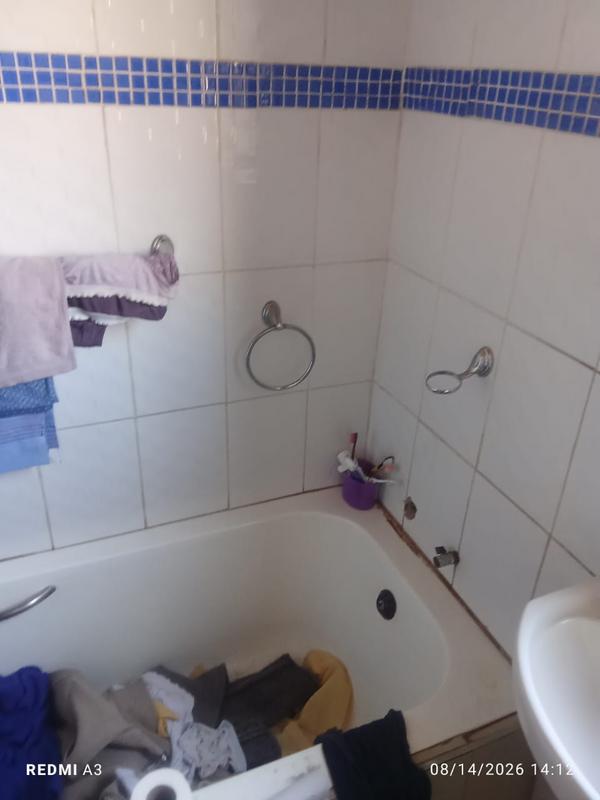 2 Bedroom Property for Sale in Palm Ridge Gauteng