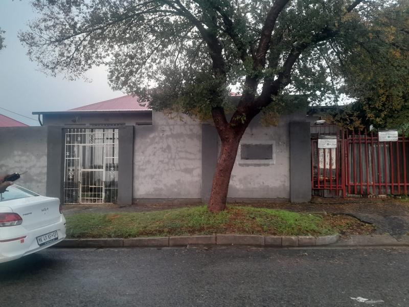 3 Bedroom Property for Sale in Ormonde Gauteng