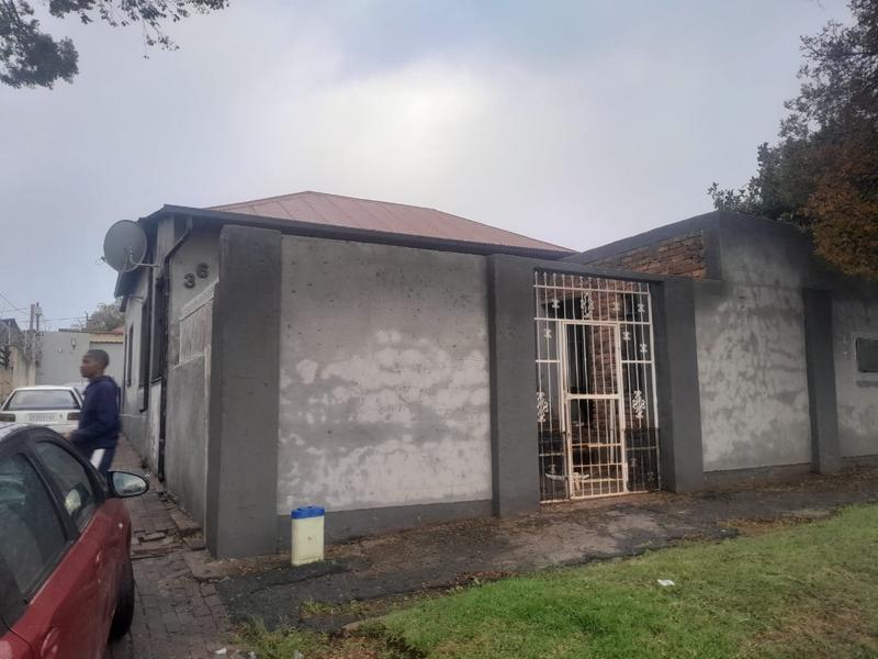 3 Bedroom Property for Sale in Ormonde Gauteng
