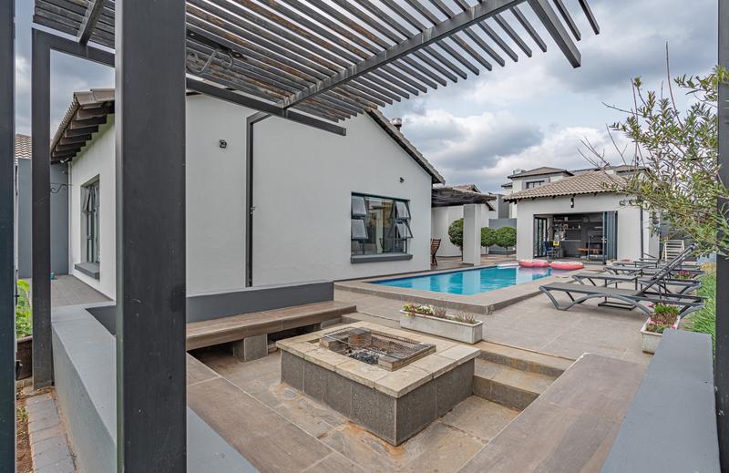 4 Bedroom Property for Sale in Six Fountains Residential Estate Gauteng