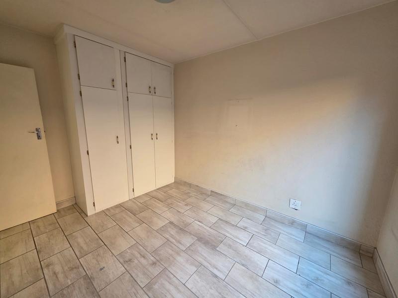 To Let 2 Bedroom Property for Rent in Bardene Gauteng