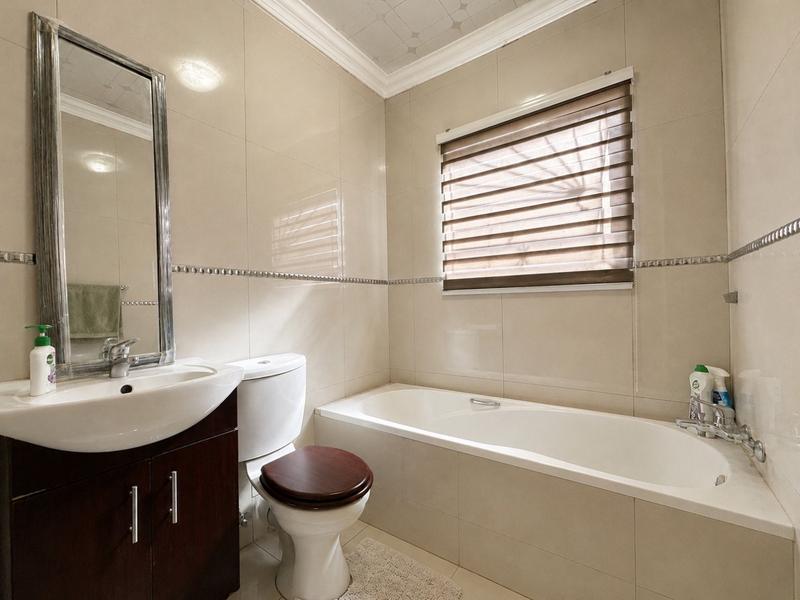 3 Bedroom Property for Sale in Heatherview Gauteng