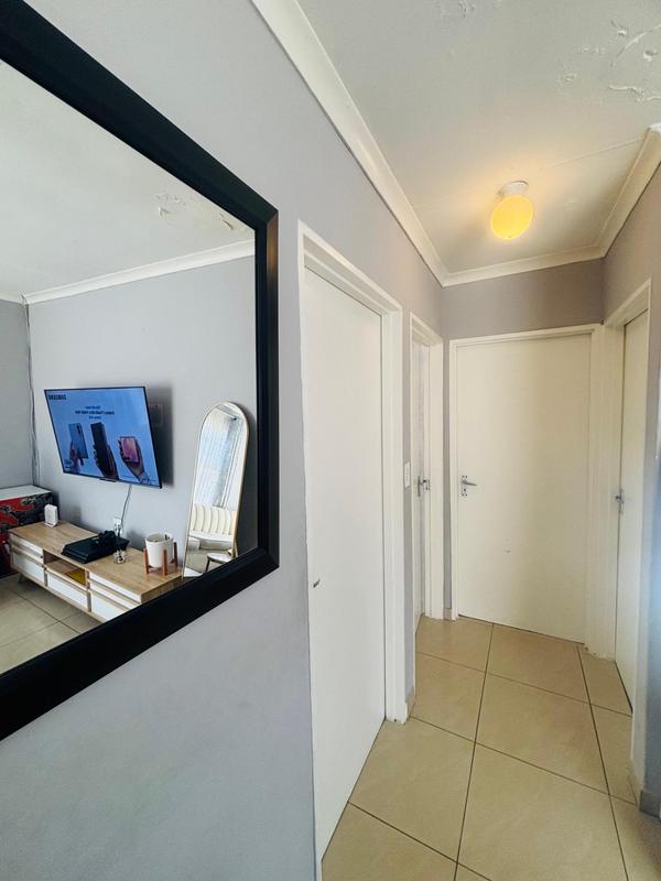 2 Bedroom Property for Sale in Fleurhof Gauteng
