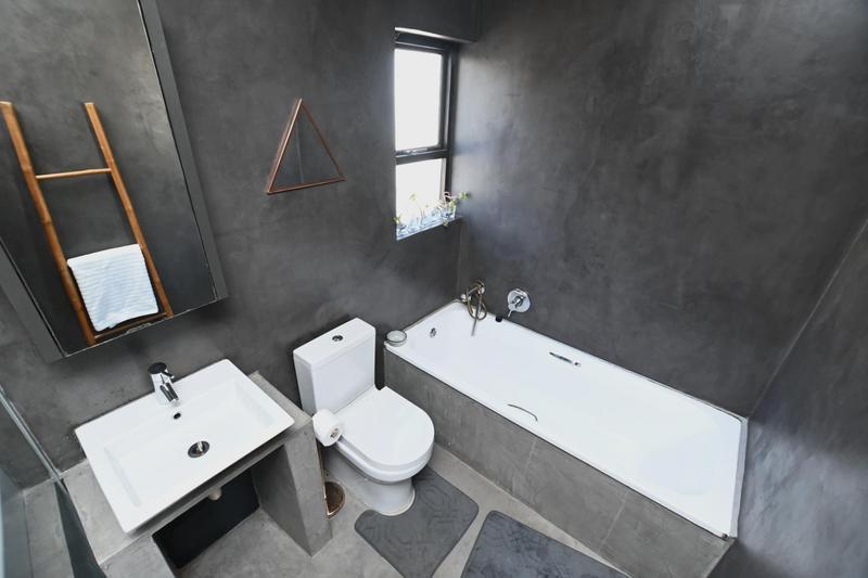 1 Bedroom Property for Sale in Douglasdale Gauteng