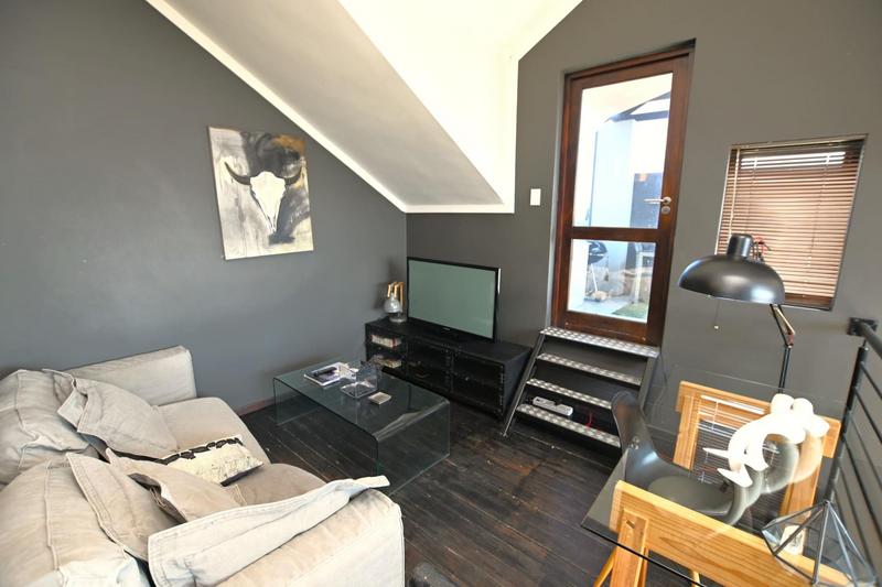 1 Bedroom Property for Sale in Douglasdale Gauteng